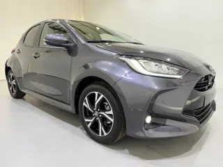 Toyota Yaris HB 1.5 HEV Comfort Aut. (bj 2025)