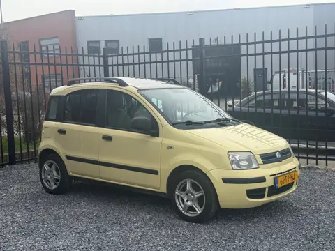 Fiat Panda 1.2 Emotion LPG!CLIMA!PANORAMA!KOOPJE!