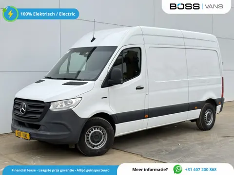 Mercedes-Benz eSprinter 55kWh 168km WLTP 94% (SOH) L2H2 80kw Snelladen Climate Control Camera Stoelv
