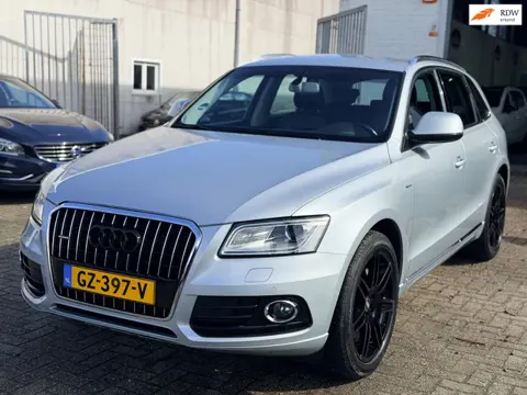 Audi Q5 2.0 TFSI Hybrid quattro ProLine S Bj:2013 Xenon CruiseControl NAP