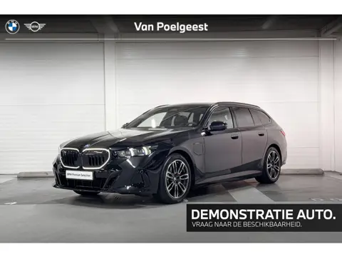 BMW 5 Serie Touring 530e | M-Sport Pro | Travel Pack | Innovation Pack | Comfort Pack | Driving Assi