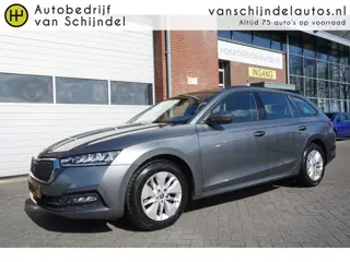 Škoda Octavia Combi 1.5 E-TSI 150PK MHEV BUSINESS EDITION ORIGINEEL NEDERLANDS VIRTUEEL COCKPIT STOE