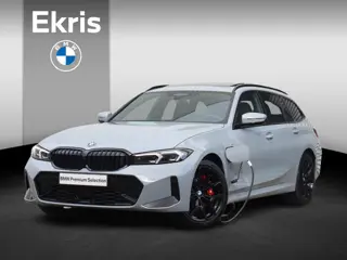 BMW 3-serie Touring 330e | M Sportpakket Pro | Panodak | Head-Up | Trekhaak | Driving Assistant Prof
