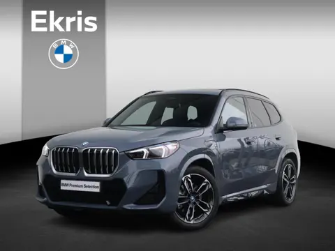 BMW X1 xDrive25e M Sportpakket Pano | Elektrische Trekhaak | Stoelverwarming | Harman/Kardon