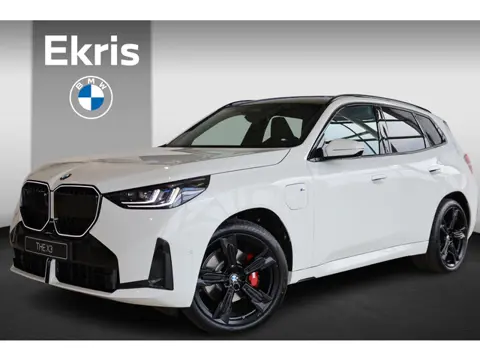 BMW X3 30e xDrive M Sportpakket Pro | Professional Pack | Premium Pack | Trekhaak | Iconic Glow