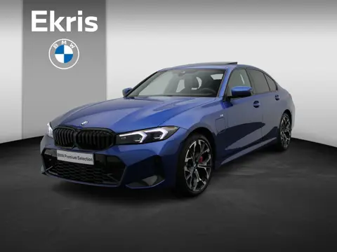 BMW 3 Serie Sedan 330e M Sportpakket Pro | Comfort Pack | Comfort Access | Achteruitrijcamera | Schu