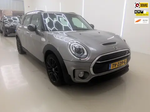 Mini Mini Clubman 2.0 Cooper S Salt 192PK+Led&cruise-adaptive+Led-mistlamp+Panodak+Navigatie = NOVEM