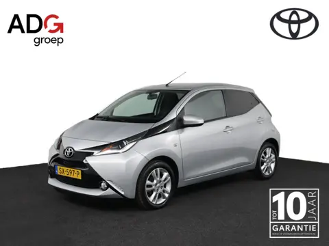 Toyota Aygo 1.0 VVT-i x-joy | Climate Control | Navigatie | Parkeercamera | Lichtmetalen Velgen |