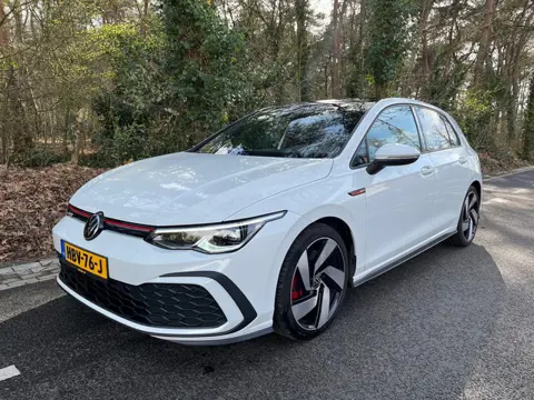 Volkswagen GOLF 8 GTI 2.0 TSI DSG 245PK 68.000dkm bj12-2000