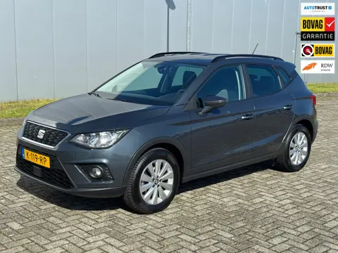 Seat Arona 1.0 TSI Style Business Intense , Climaat control, Navigatie . bomvol !