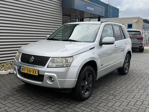 Suzuki Grand Vitara 2.0-16V Exclusive