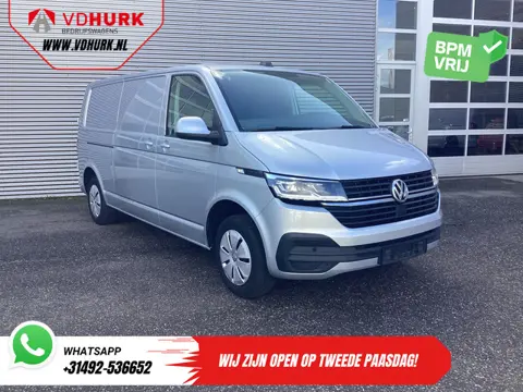 Volkswagen Transporter 2.0 TDI 150 pk DSG Aut. L2 LED/ Adapt.Cruise/ Carplay/ 2.5t Trekverm./ Airco/
