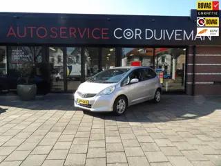Honda JAZZ 1.4 Trend AUTOMAAT //NIEUWSTAAT //20.000 KM INCL AFLEVERINGEN EN BOVAG GARANTIE