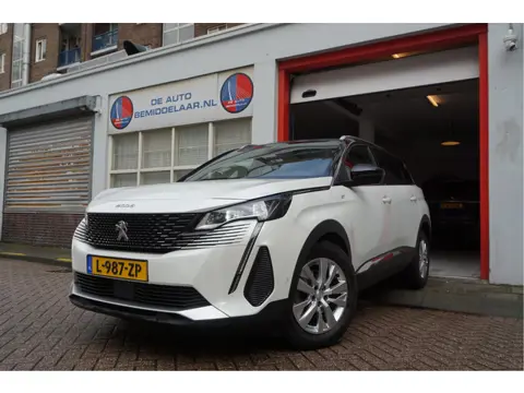 Peugeot 5008 1.2 PureTech GT SPORT | LEER/ Alcantara | Sfeerverlichting | APPLE | NL auto | Dealer o