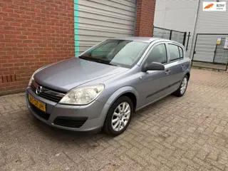 Opel Astra 1.6 Business automaat Airco Bj:2006 NAP!