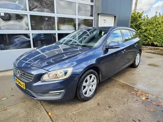 Volvo V60 1.6 D2 Momentum