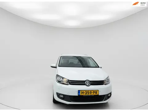 Volkswagen Touran 1.2 TSI Highline BlueMotion 7p. NIEUWSTAAT