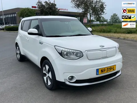 Kia Soul EV ExecutiveLine 27kWh, AUTOMAAT, 1E EIG, NAP, VOLLEDIGE OH BESCHIKBAAR!