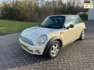 Mini Mini 1.6 Cooper PARKEERSENSOR CLIMA REGENSENSOR