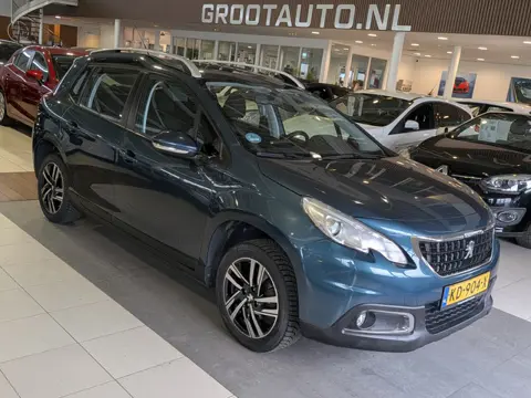 Peugeot 2008 1.2 PureTech Blue Lion Panoramadak, Airco, Cruise Control, Trekhaak, Stuurbekrachtiging