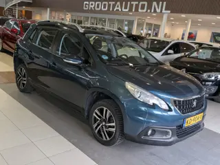 Peugeot 2008 1.2 PureTech Blue Lion Panoramadak, Airco, Cruise Control, Trekhaak, Stuurbekrachtiging