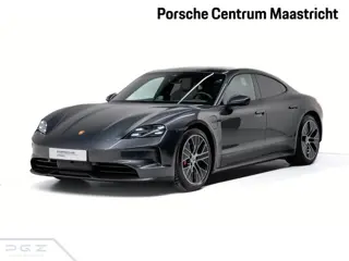 Porsche Taycan 4S