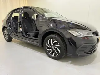 Volkswagen Polo VI HB 1.0 TSI Life (bj 2023)
