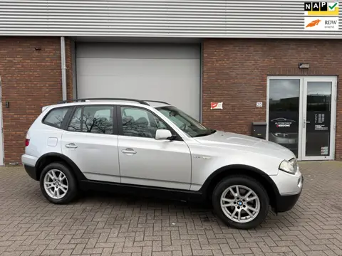 BMW X3 2.0i Business Line|AIRCO|NIEUWE APK|NAVI