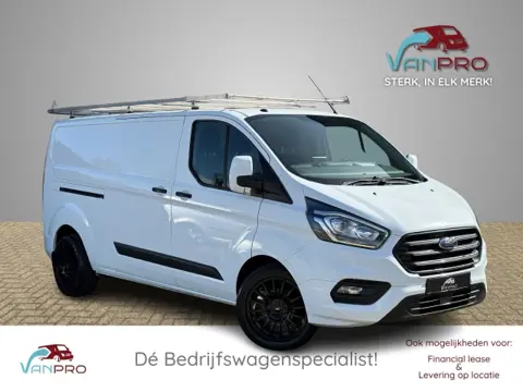 FORD TRANSIT CUSTOM 300 2.0 TDCi 130PK L2H1 Trend / Airco / Navigatie / Trekhaak 2700KG / Cruise