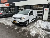 Toyota PROACE CITY 1.2 Turbo Prof 3 Persoons/Carplay/Airco/Park.sen/Camera Eurorepar