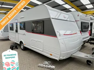 Bürstner Averso Plus 520 TL ENKELE BEDDEN  +  HEFBED