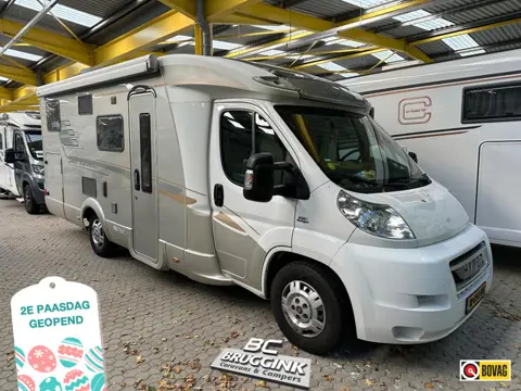 Hymer Star Edition 674 SL - ENKELE BEDDEN
