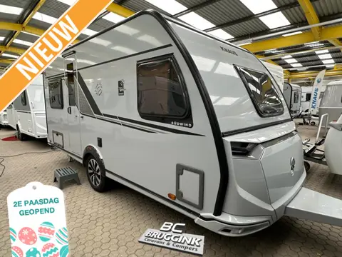 Knaus Sudwind Black Selection 450 FU