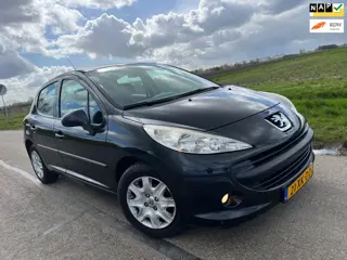 Peugeot 207 1.4-16V Color-line / incl apk