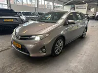 Toyota Auris Touring Sports 1.8 Hybrid Executive