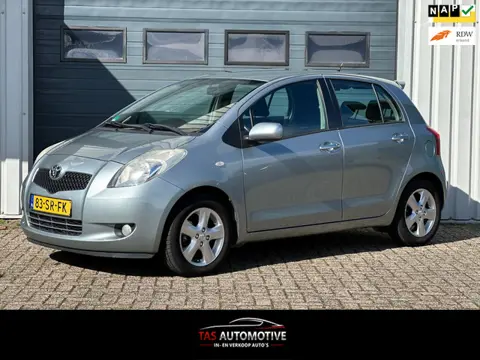 Toyota Yaris 1.3 VVTi Luna 5-deurs CLIMA / NW APK / 2e EIG!