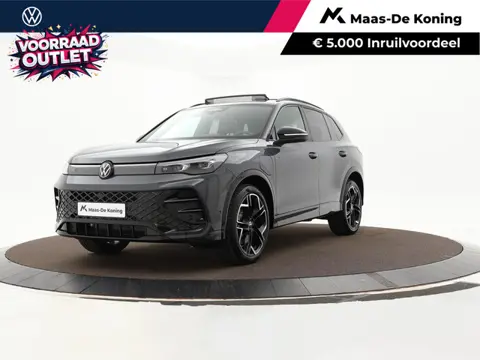 Volkswagen Tiguan R-Line Edition 1.5 eHybrid 204 PK 6 versn. DSG · Achteruitrijcamera · Draadloze te