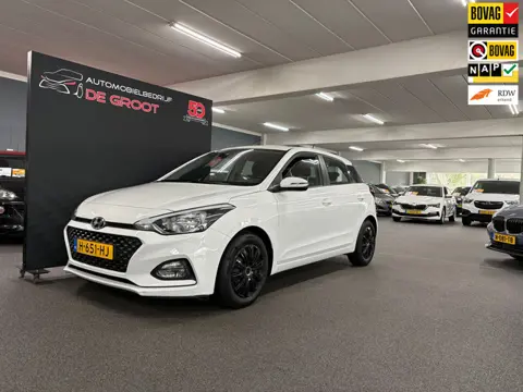 Hyundai I20 1.0 T-GDI Comfort/ NL auto/ Achteruitrijcamera/ Parkeersensoren achter/ Handgeschakeld