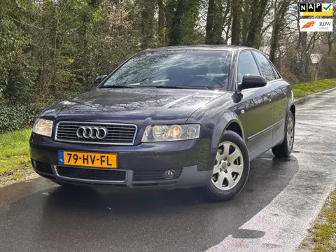 Audi A4 Limousine 1.6 Exclusive | " 126.000 " KM NAP + Cruise control |