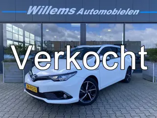 Toyota Auris Touring Sports 1.8 Hybrid Dynamic Ultimate Stoelverwarming, Navigatie & Camera