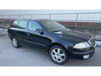 Škoda Octavia Combi 1.6 FSI Elegance Bns Xenon Navi Klima