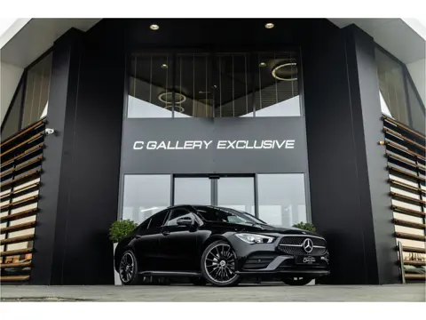 Mercedes-Benz CLA-Klasse CLA250 Premium Plus - AMG Line | Panorama | Camera | Stoelverwarming