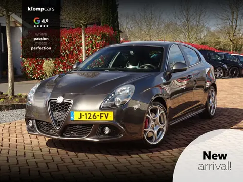 Alfa Romeo Giulietta 1.7 TBi QV | Schaalstoelen | Nwe Distr.WP | Uniek netjes | Stoelverw. | Spec&De