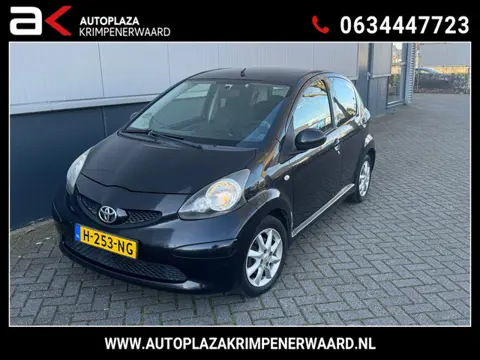 Toyota Aygo 1.0-12V + Elektrische Ramen Carplay Nieuwe apk airco