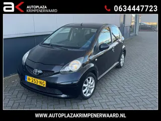 Toyota Aygo 1.0-12V + Elektrische Ramen Carplay Nieuwe apk airco