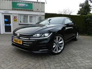 Volkswagen Arteon Shooting Brake 2.0 TSI R-Line Business+ - 140Kw/190PK - ACC - Trekhaak - Digitale 
