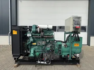 Volvo Penta TWD 1210 G Stamford 320 kVA noodstroom aggregaat generatorset as New ! 245 hours