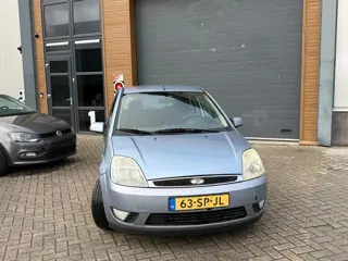 Ford Fiesta 1.3-8V Futura | Airco | NAP | Nieuwe APK bij afleveren