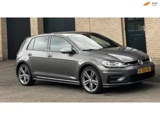 Volkswagen Golf 1.4 TSI Highline R-Line | DSG |Virtual|NAVI
