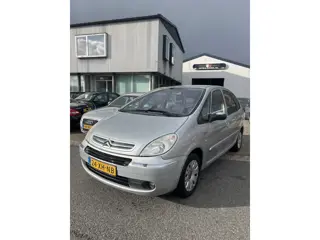 Citroën Xsara Picasso 1.6i-16V Caractère Clima enz. Goed rijdende Picasso met een Apk t/m 26-02-2027